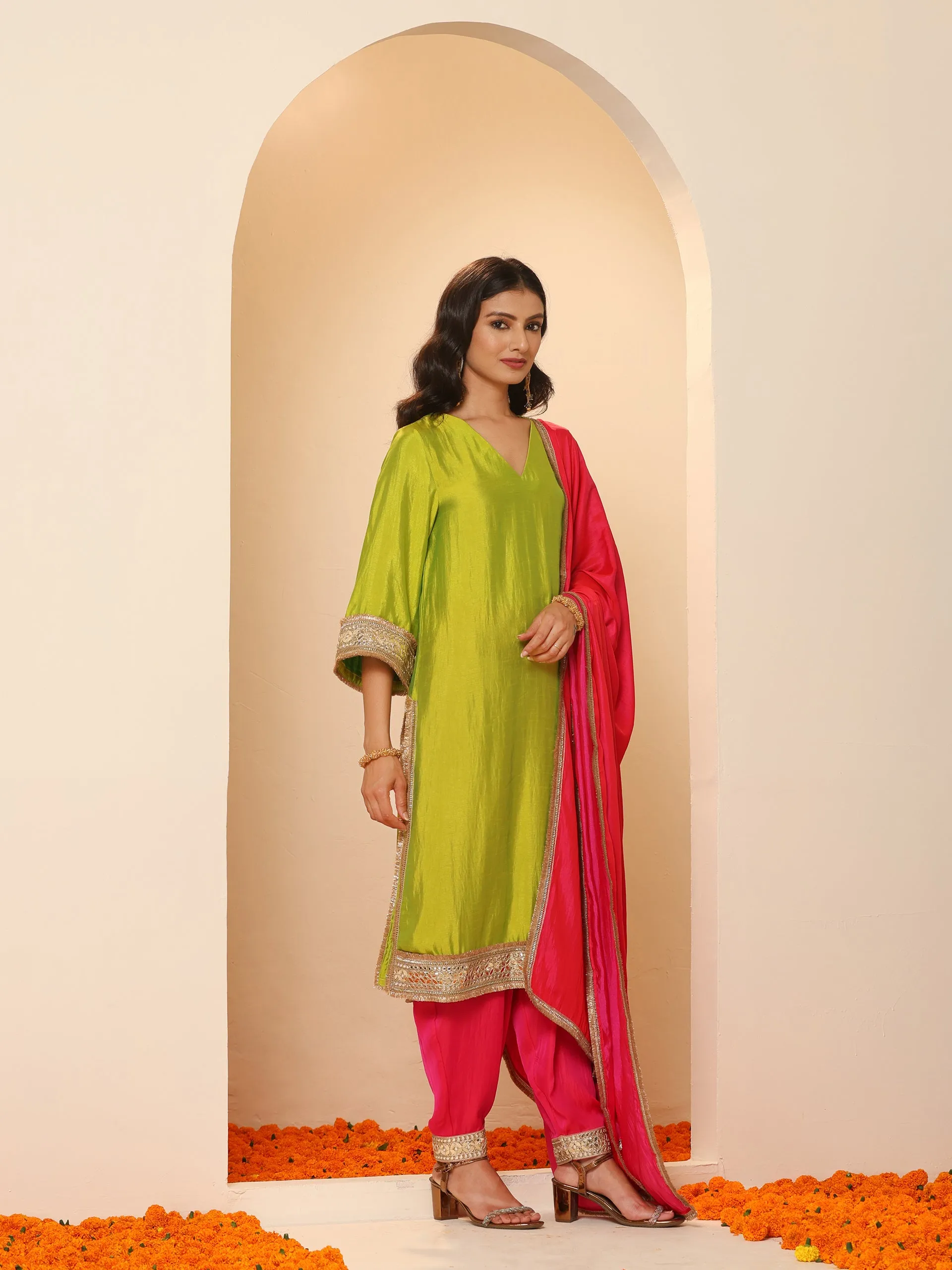 1 Pc - Fuschia Satin Dupatta  with Lace