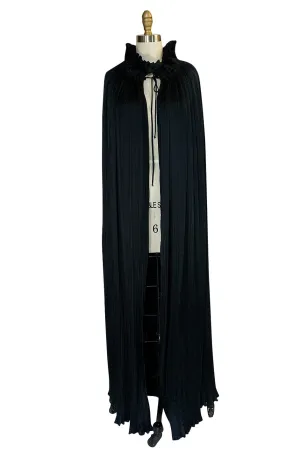1970s Giorgio Sant'Angelo Flowing Pleated Black Cape