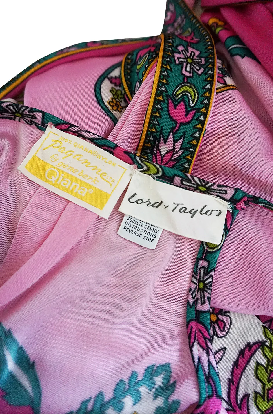 1970s Paganne Three Piece Printed Pink Jersey Tank Top & Pant Set