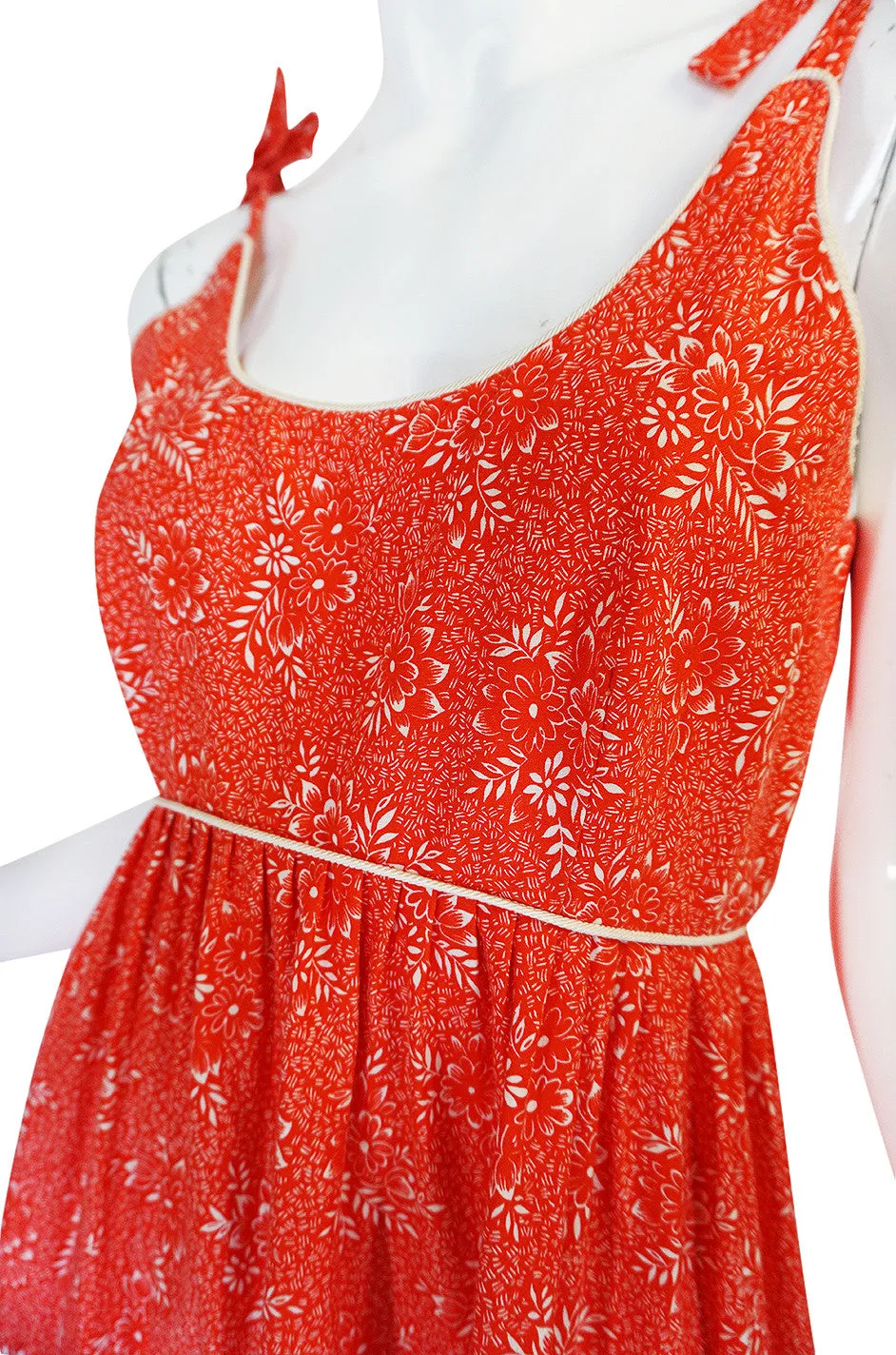 1970s Red Print & Tiered Victor Costa Cotton Dress