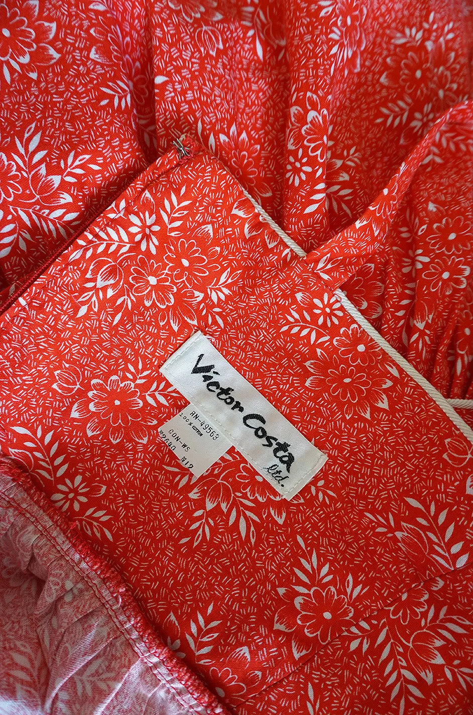 1970s Red Print & Tiered Victor Costa Cotton Dress