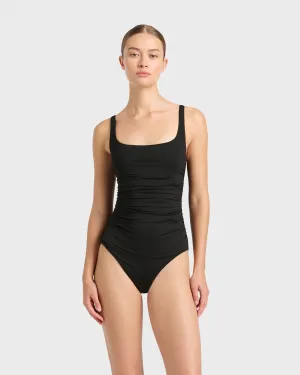 Arya One Piece - Black