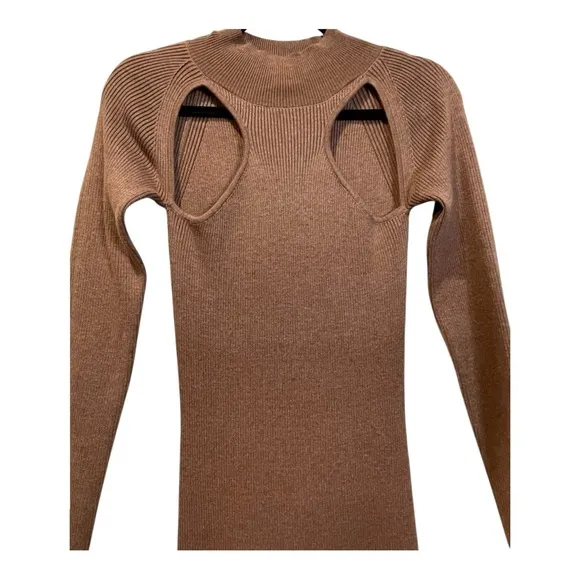 ASTR The Label FRONT CUTOUT LONG SLEEVE Brown SWEATER MIDI DRESS Medium