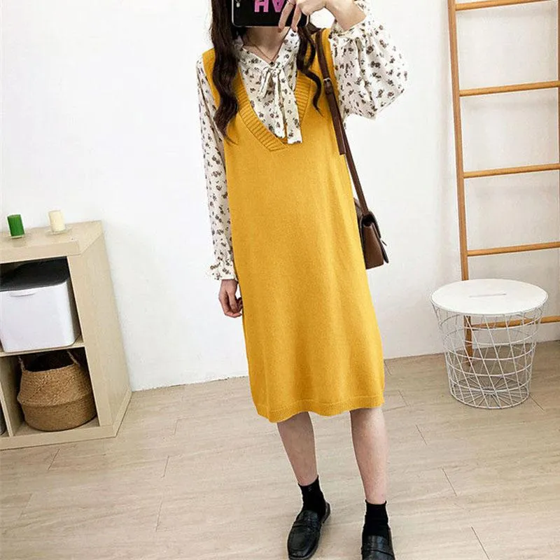Autumn and Winter Long Knit Bottoming Skirt V-neck Over-the-knee Mid-length Sweater Skirt Loose Casual Women's Vest Skirt