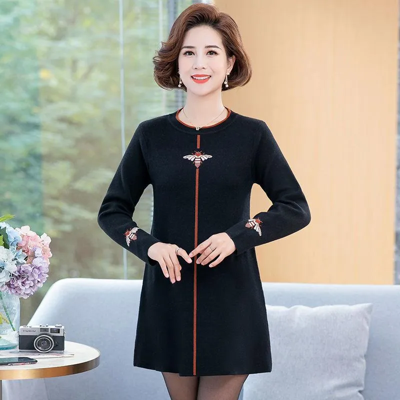 Autumn and Winter Plus Size Mid-length Dress Loose Thick Round Neck Knitted Base Skirt Simple Casual Middle-aged Women Sweater Dress