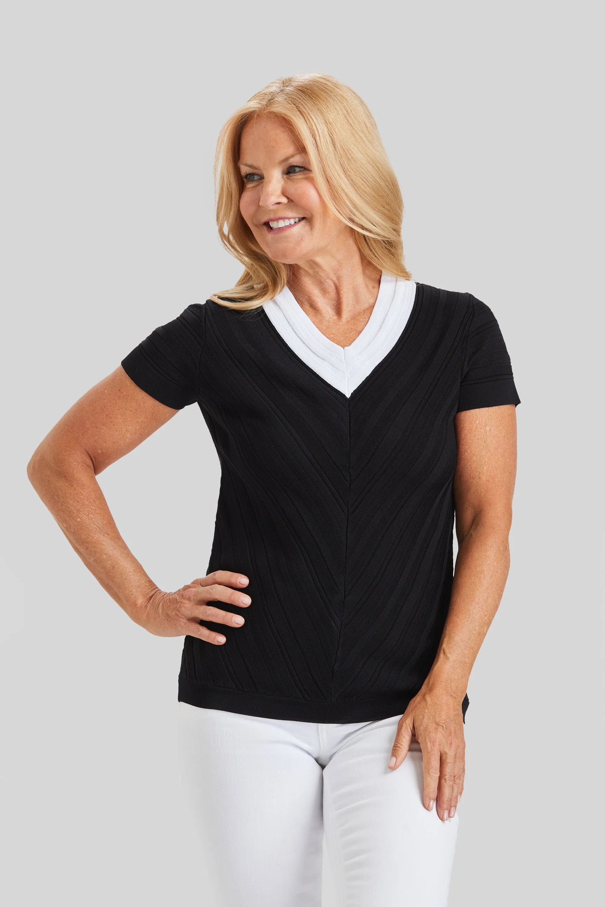 BBQ Whites Color Block V-Neck- FINAL SALE