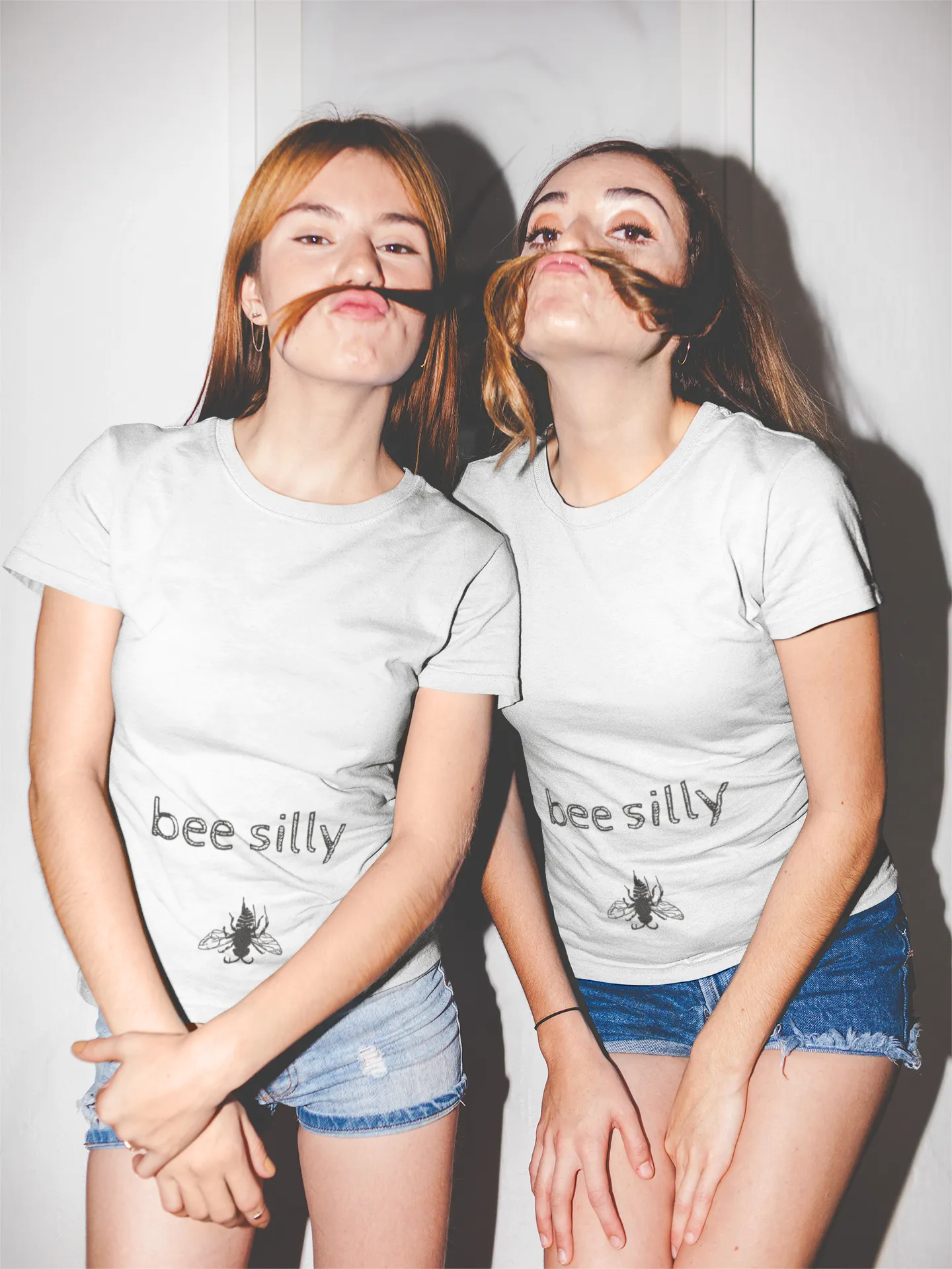 bee silly - Women's The Boyfriend Tee