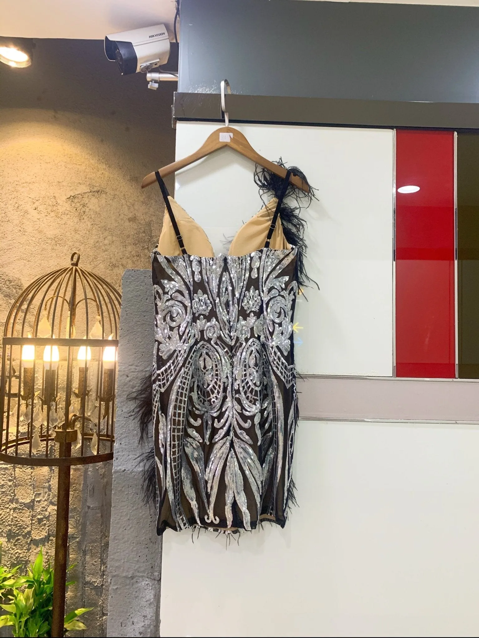 Black Mini Feathers V-neck Bodycon Dress