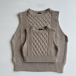 Camilla II Sweater Vest