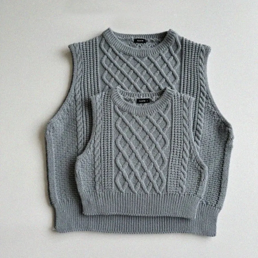 Camilla II Sweater Vest