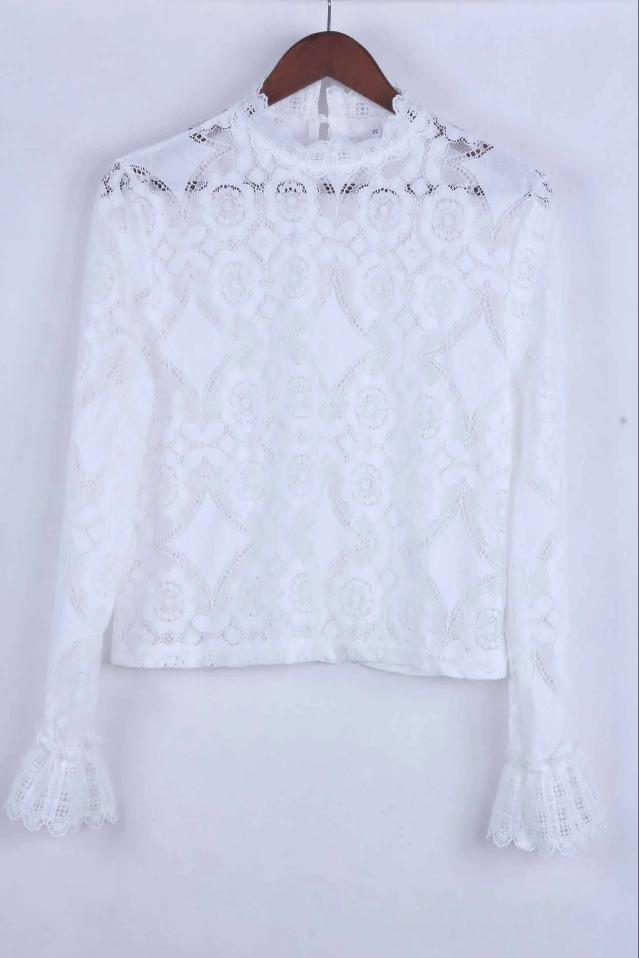Chicindress Solid Lace Tops (2 Colors)