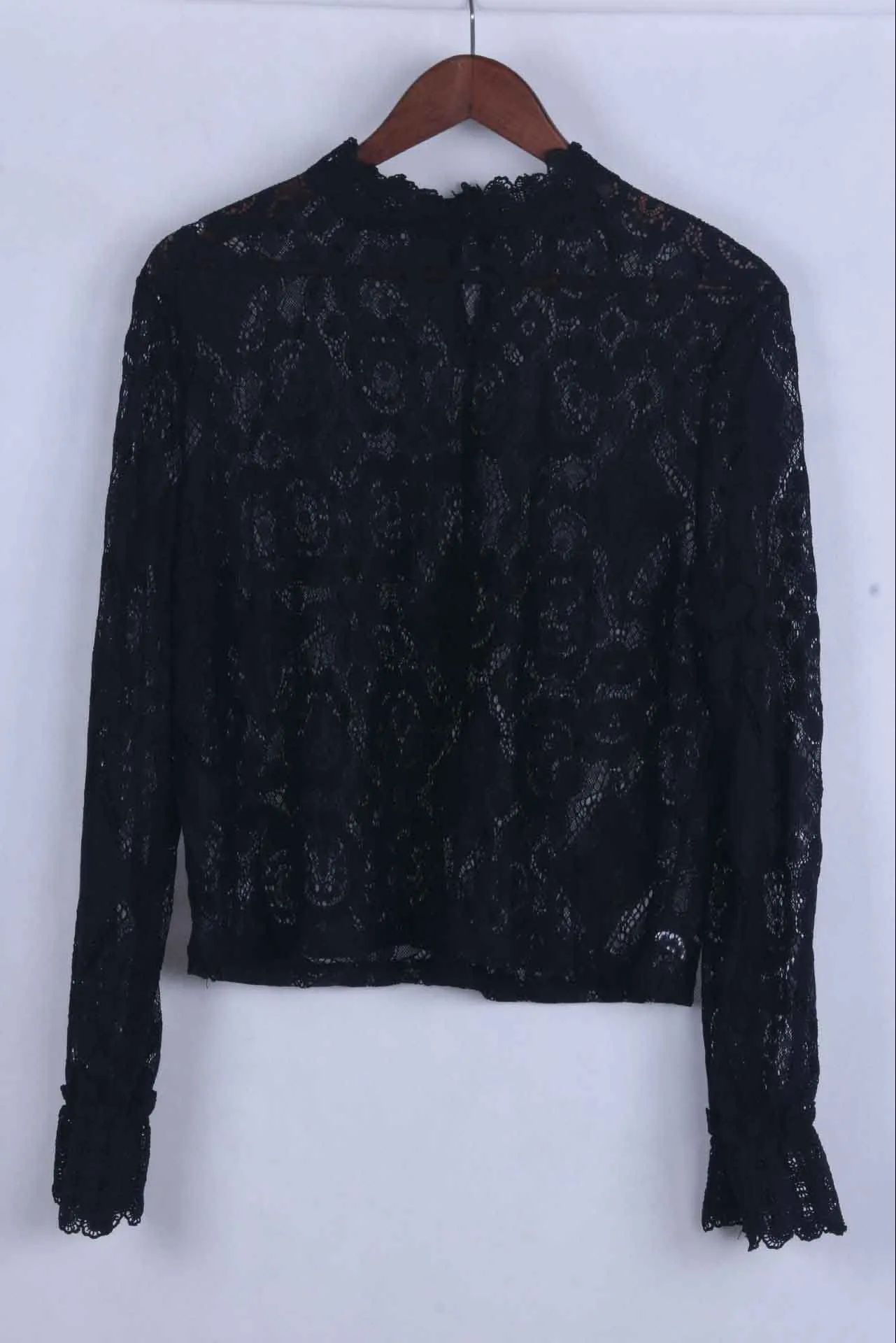Chicindress Solid Lace Tops (2 Colors)