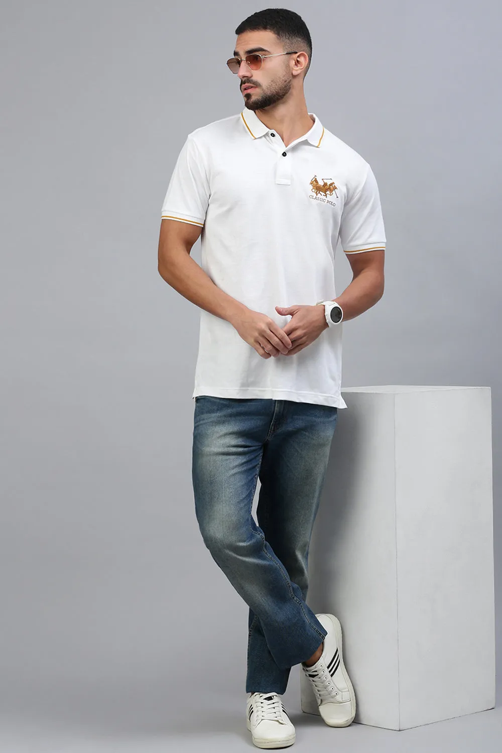 Classic Polo Men's Half Sleeve White Polo Neck Slim Fit Embroidery T-Shirt