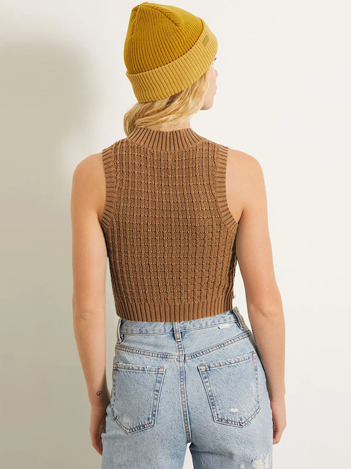 Crew Neck Sleeveless Knit Sweater