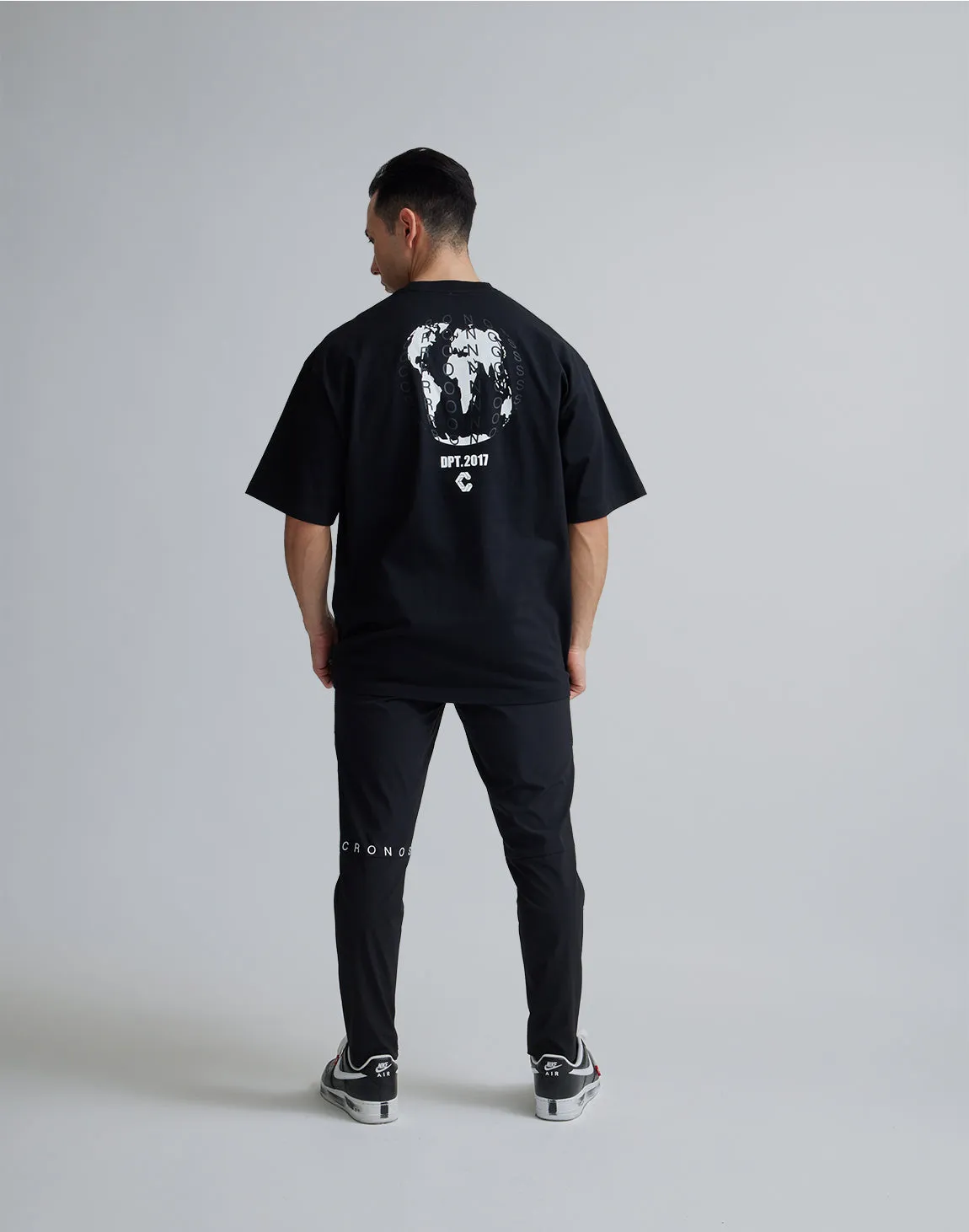 CRONOS WORLD GRAPHIC OVERSIZE T-SHIRTS【BLACK×WHITE】
