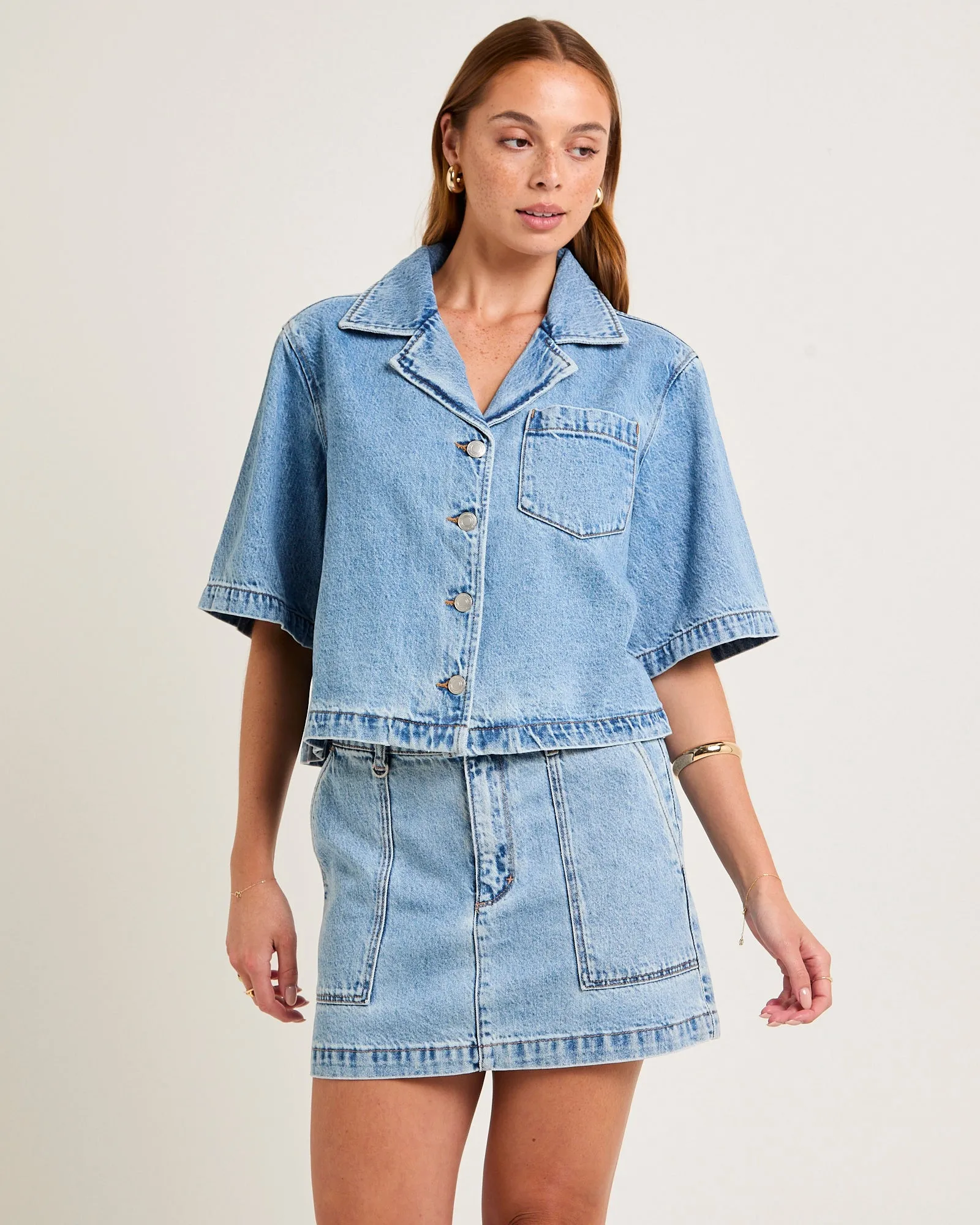 Cropped Resort Shorts Sleeved Denim Shirt