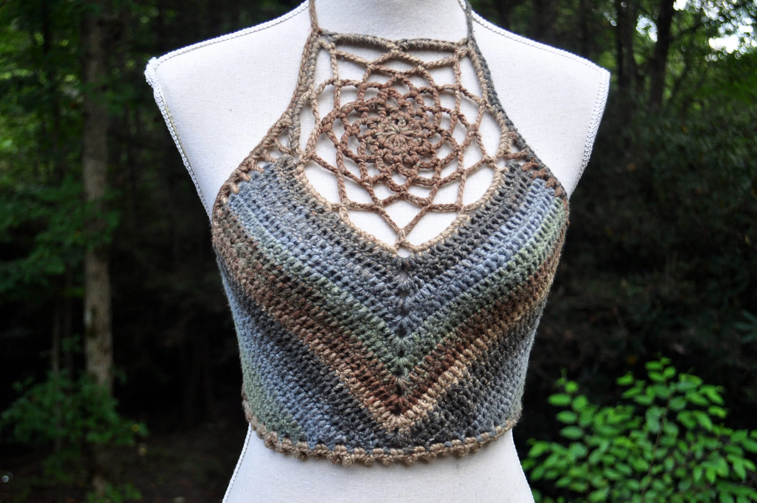 Dreamcatcher Crop Top - Crochet Pattern