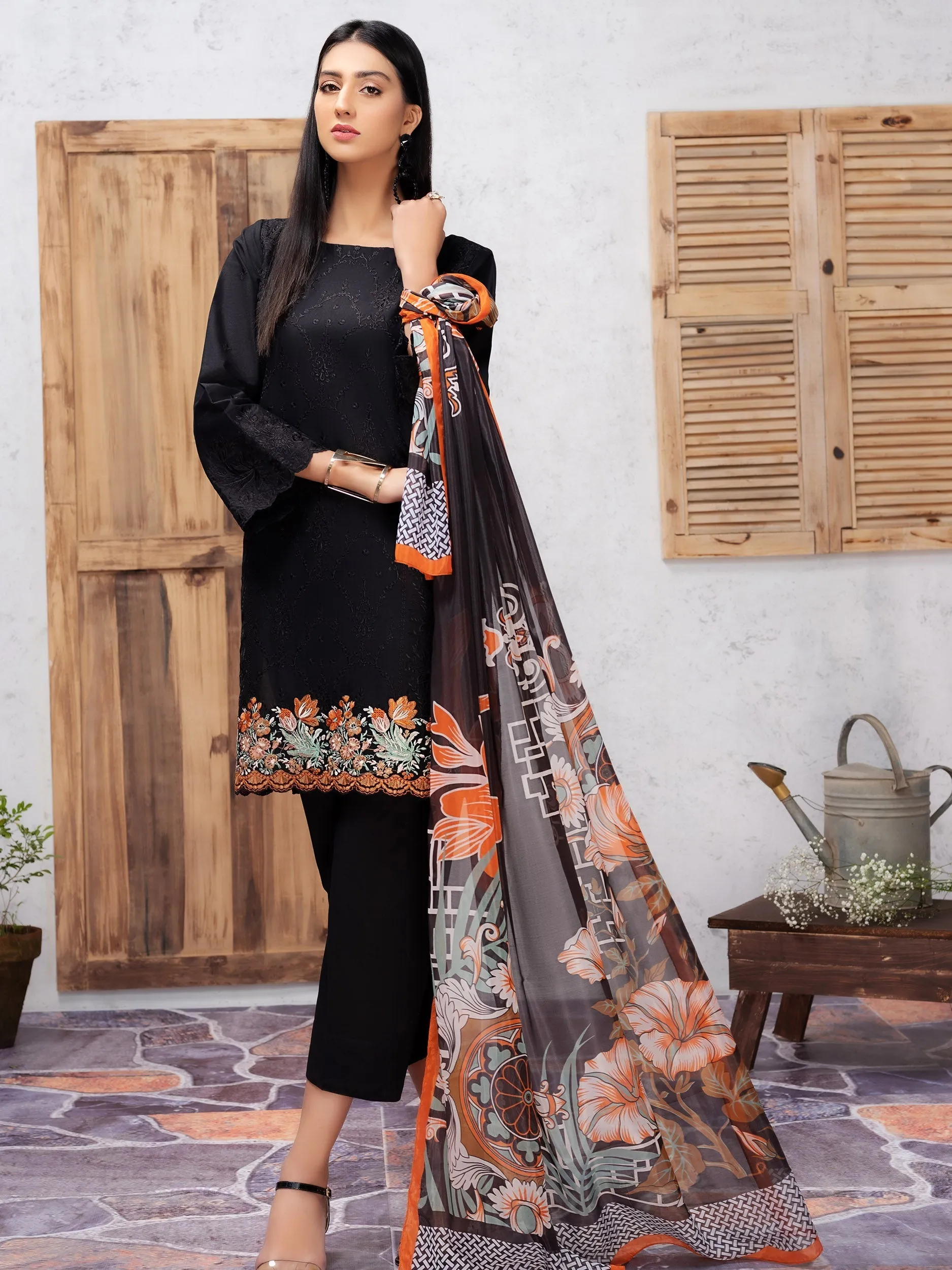 Embroidered Lawn 3 Piece Suit | Lime Light Women Eid Collection 2023
