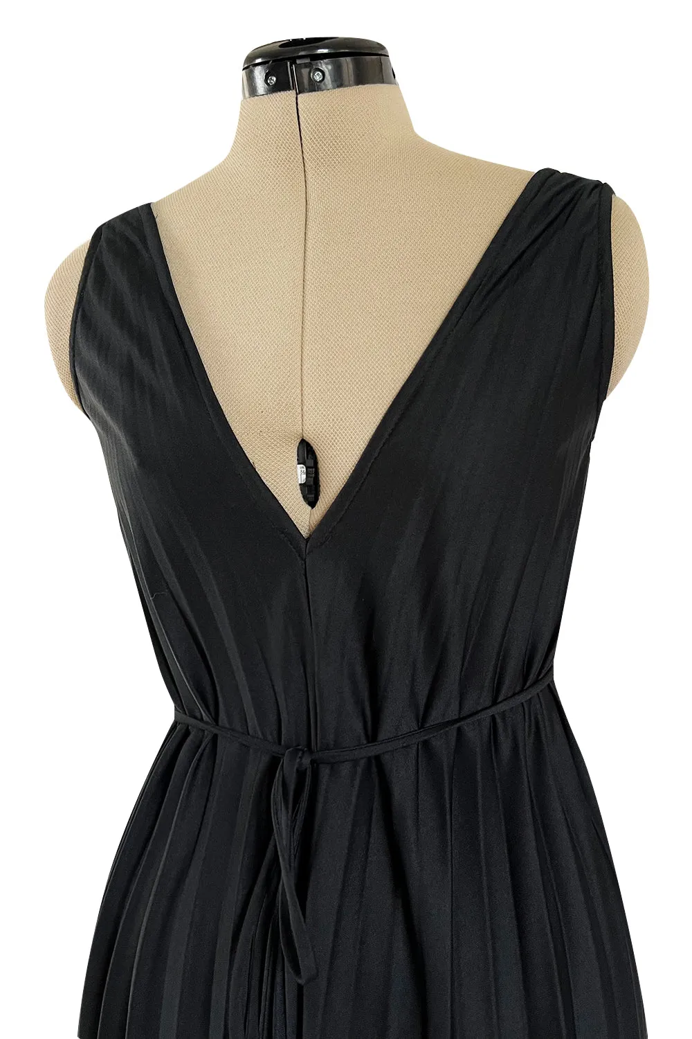 Fabulous 1970s Vicky Vaughn Extra Wide Leg Knife Pleated Jersey Jumpsuit