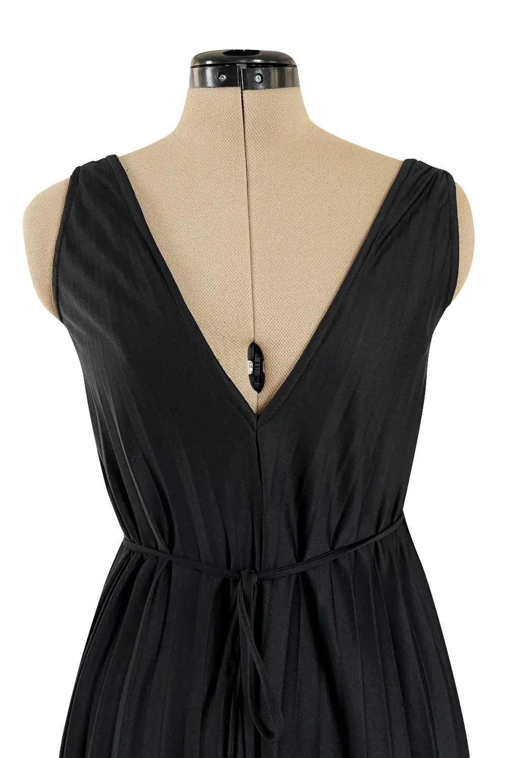 Fabulous 1970s Vicky Vaughn Extra Wide Leg Knife Pleated Jersey Jumpsuit