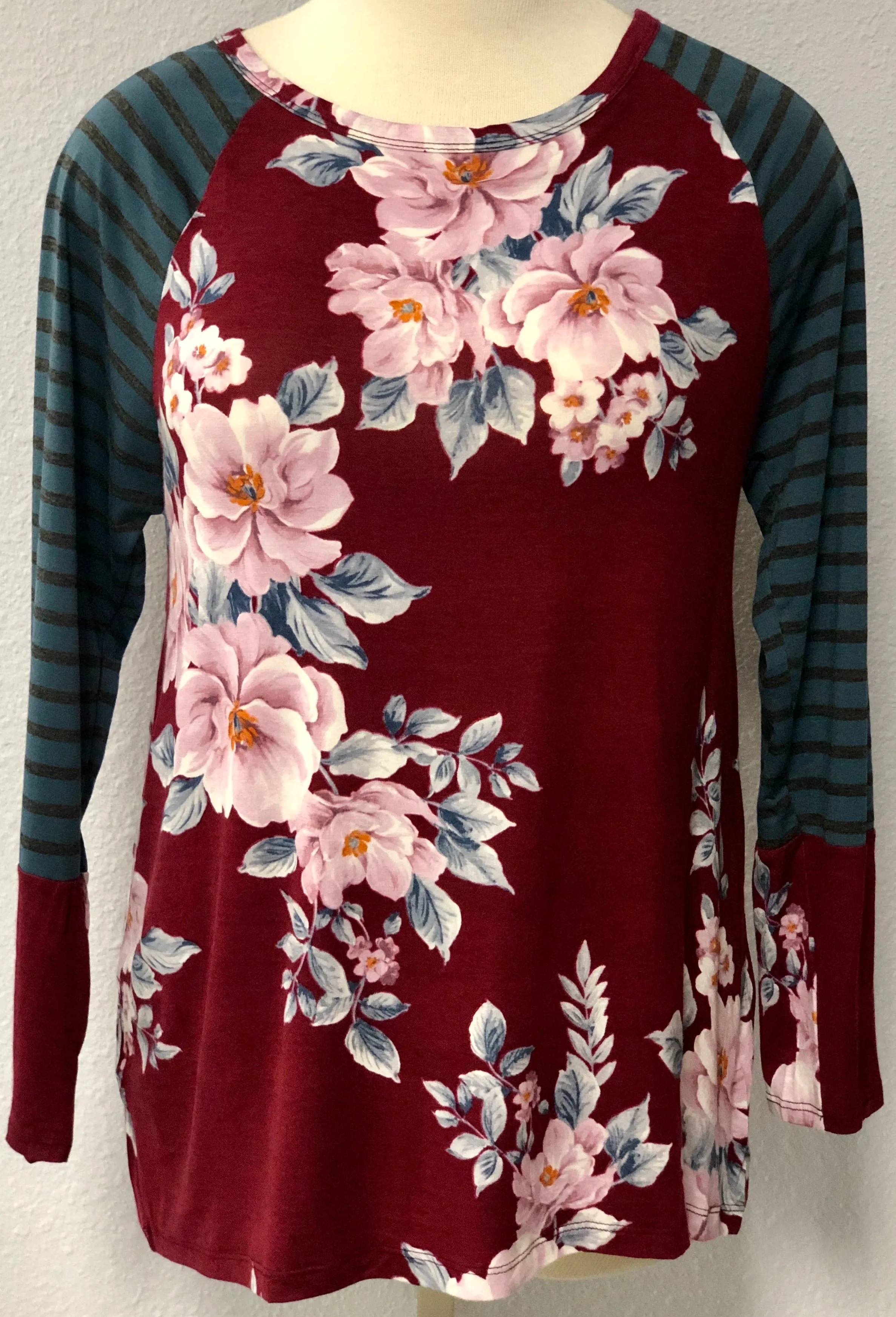 FLORAL KNIT RAGLAN TOP