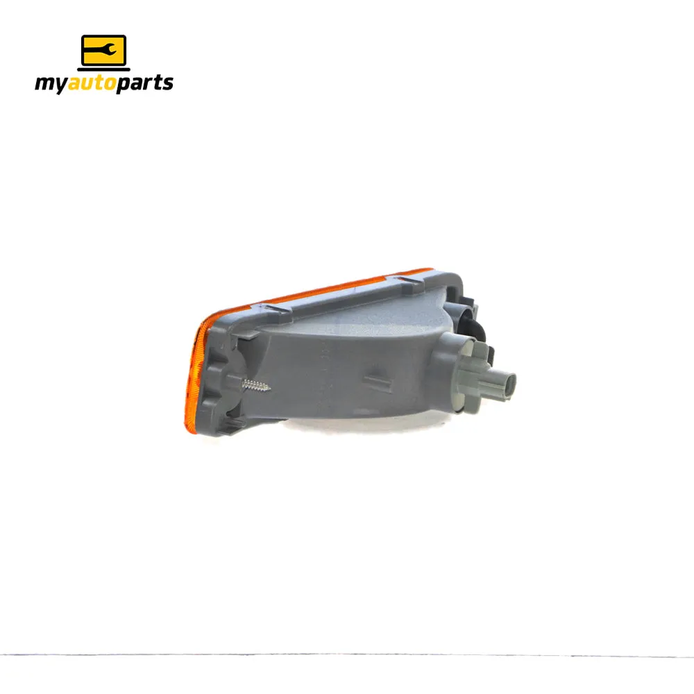 Front Bar Park / Indicator Lamp Drivers Side Genuine Suits Mitsubishi Challenger PA 1997 to 2000