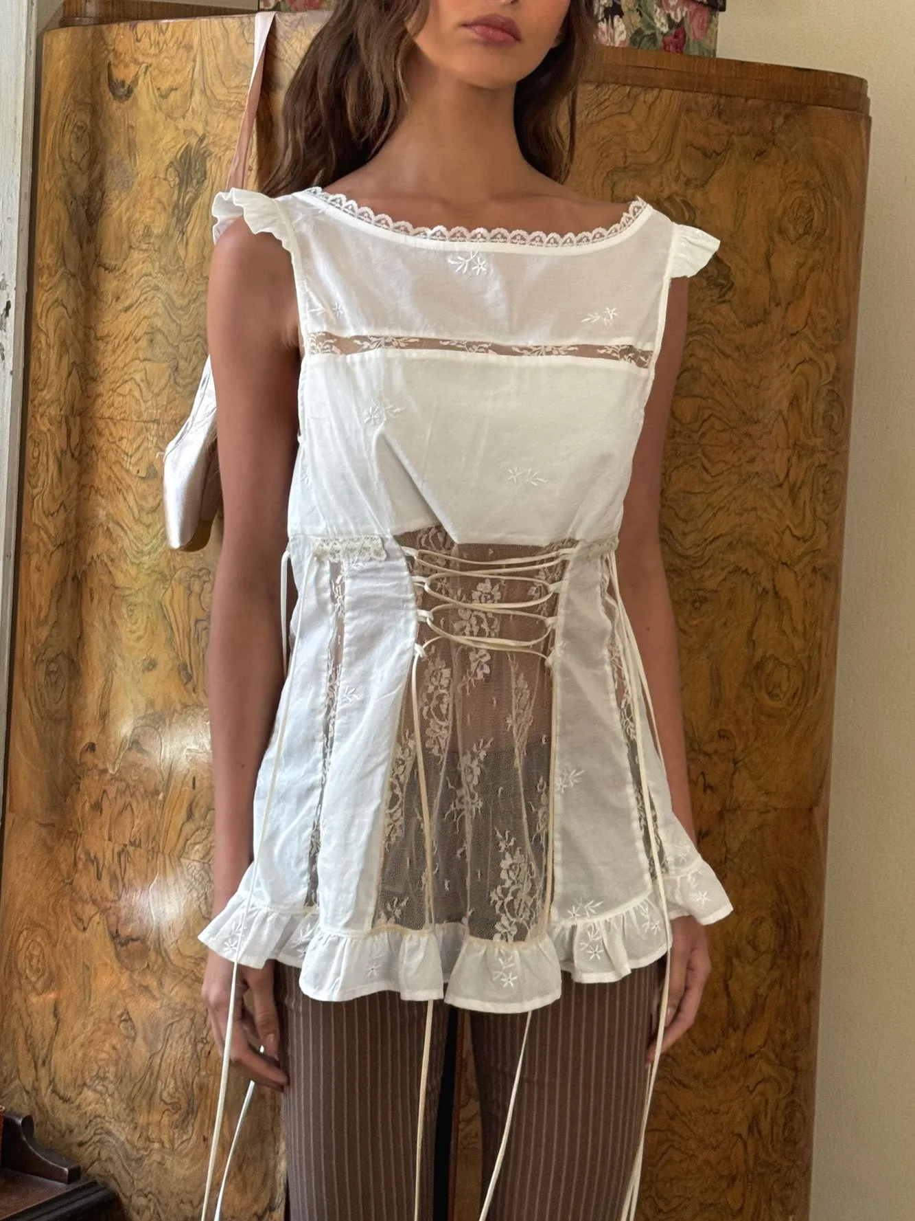 GABRIELLA - WHITE EYELET