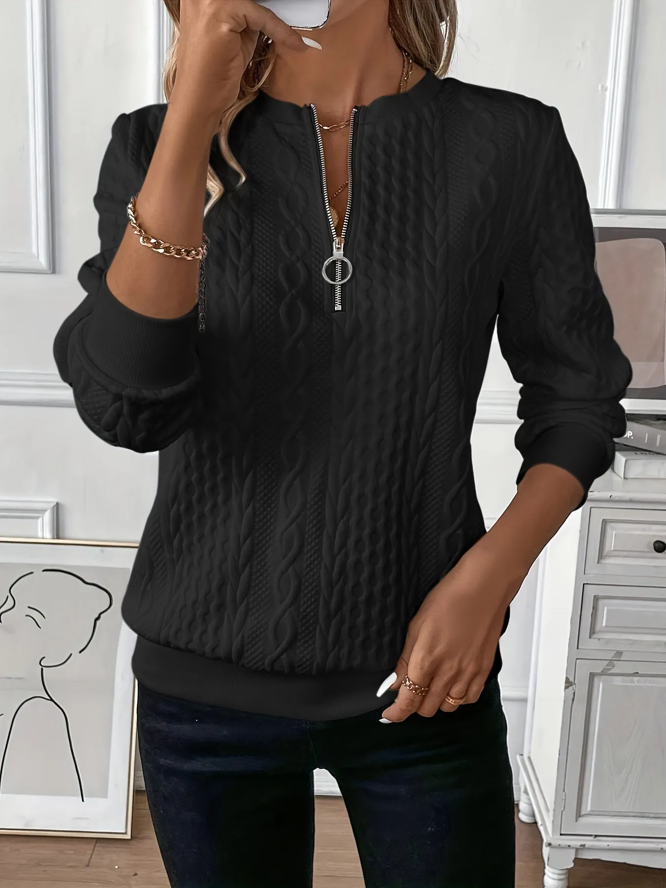 Gertrudis® | Elegant and stylish knitted sweater