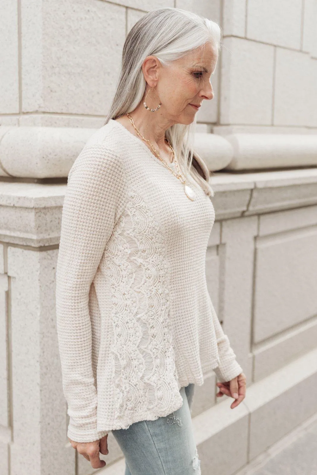 Hazel Blues® | Side Of Art Top In Beige
