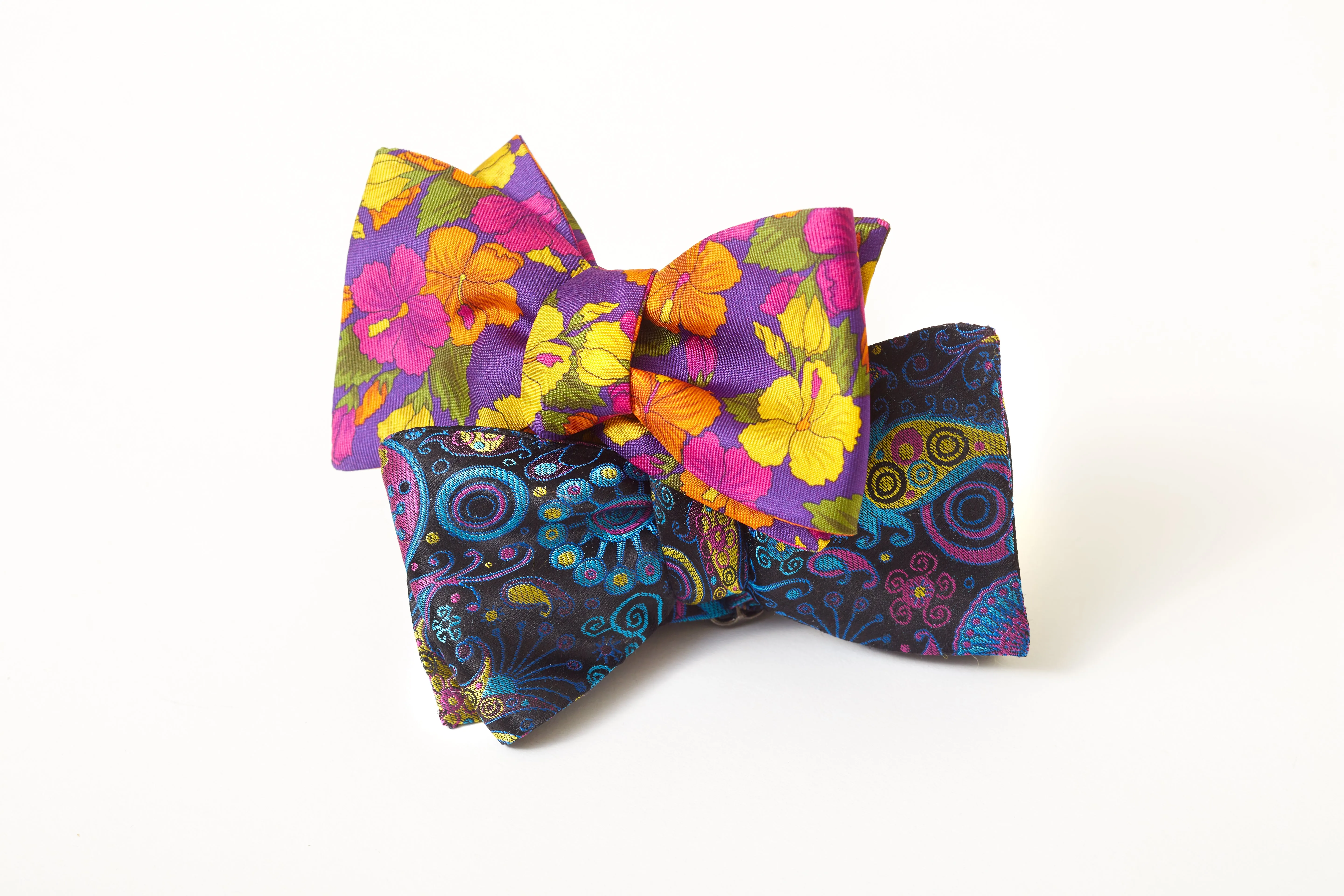 Hibiscus Garden - bow ties