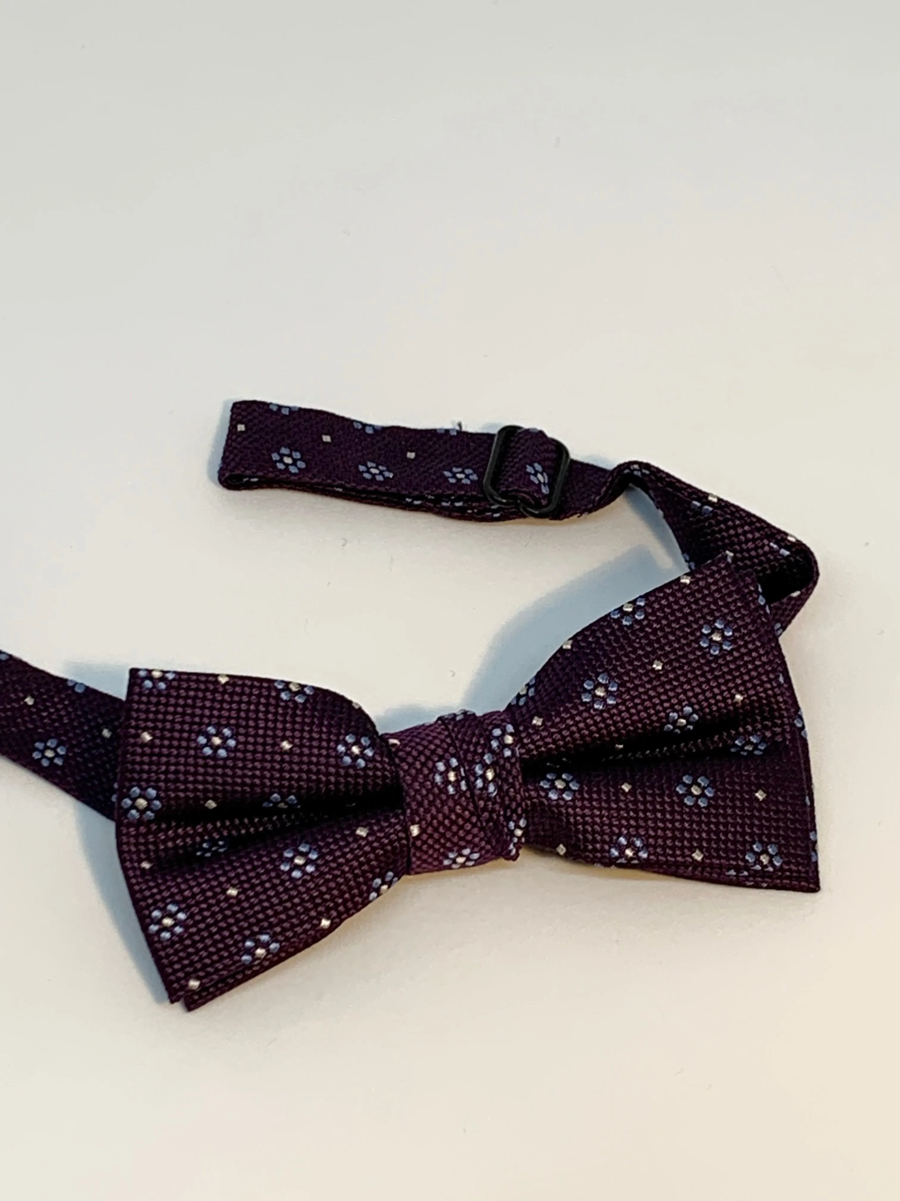 Isaac Mizrahi Bow Ties