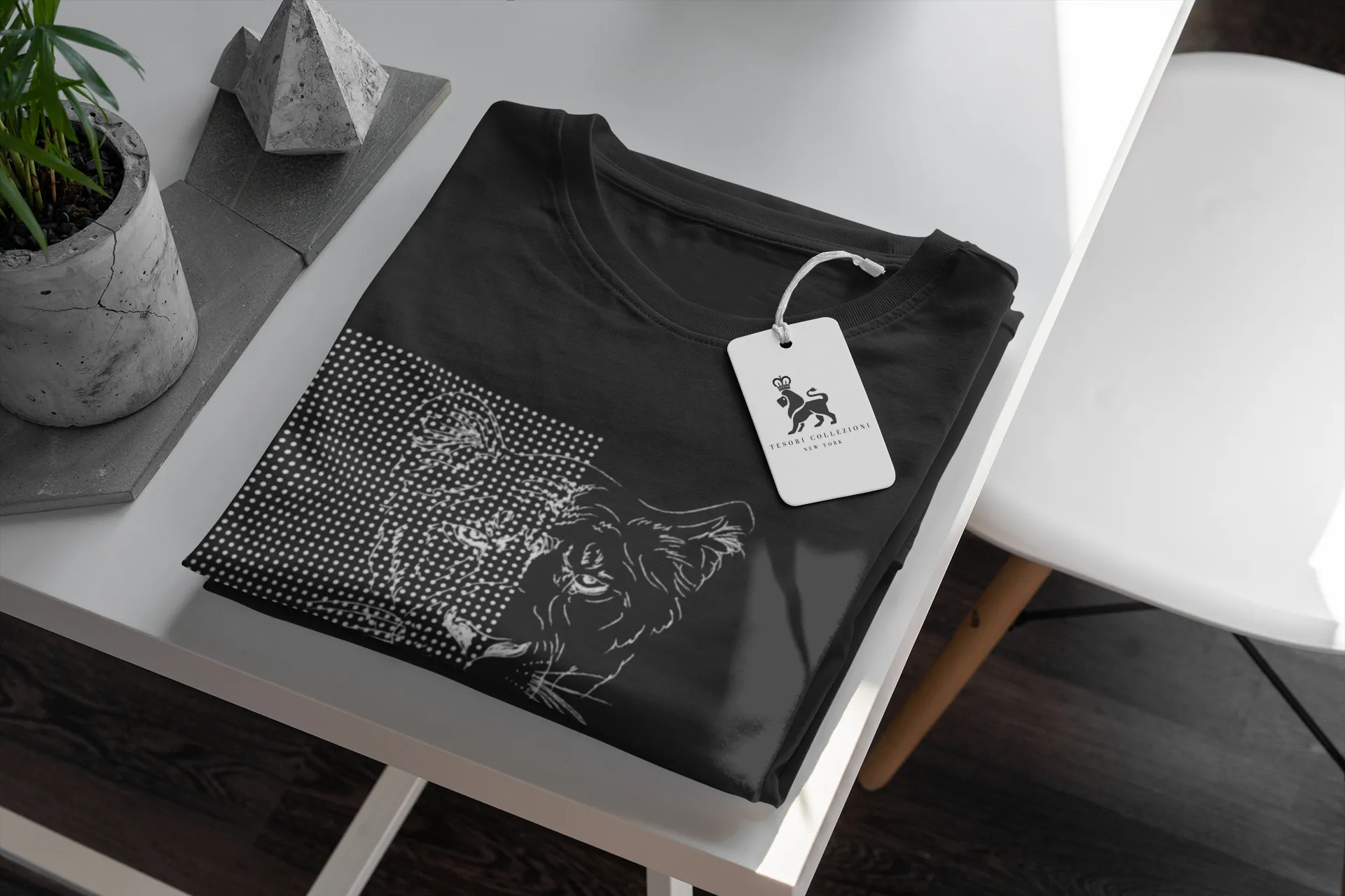 Lioness Cotton Modern Fit Graphic Tee /  1 Color
