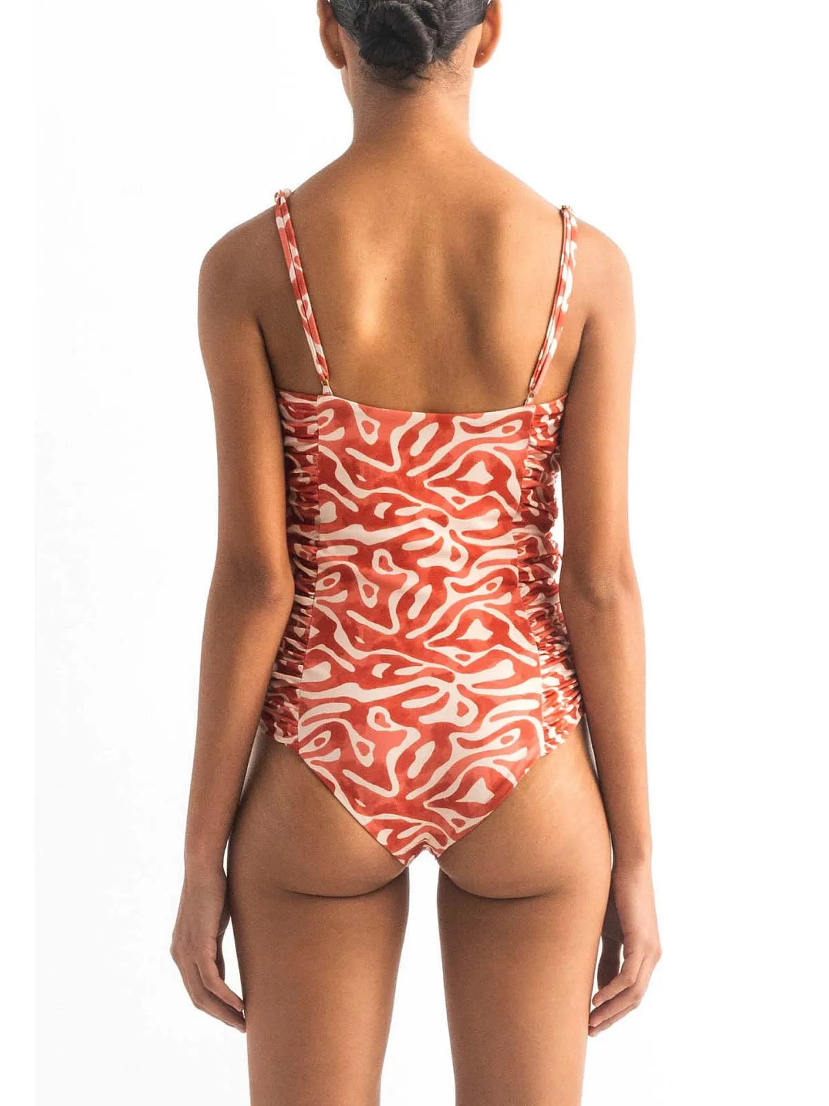Manuela One Piece ::RET