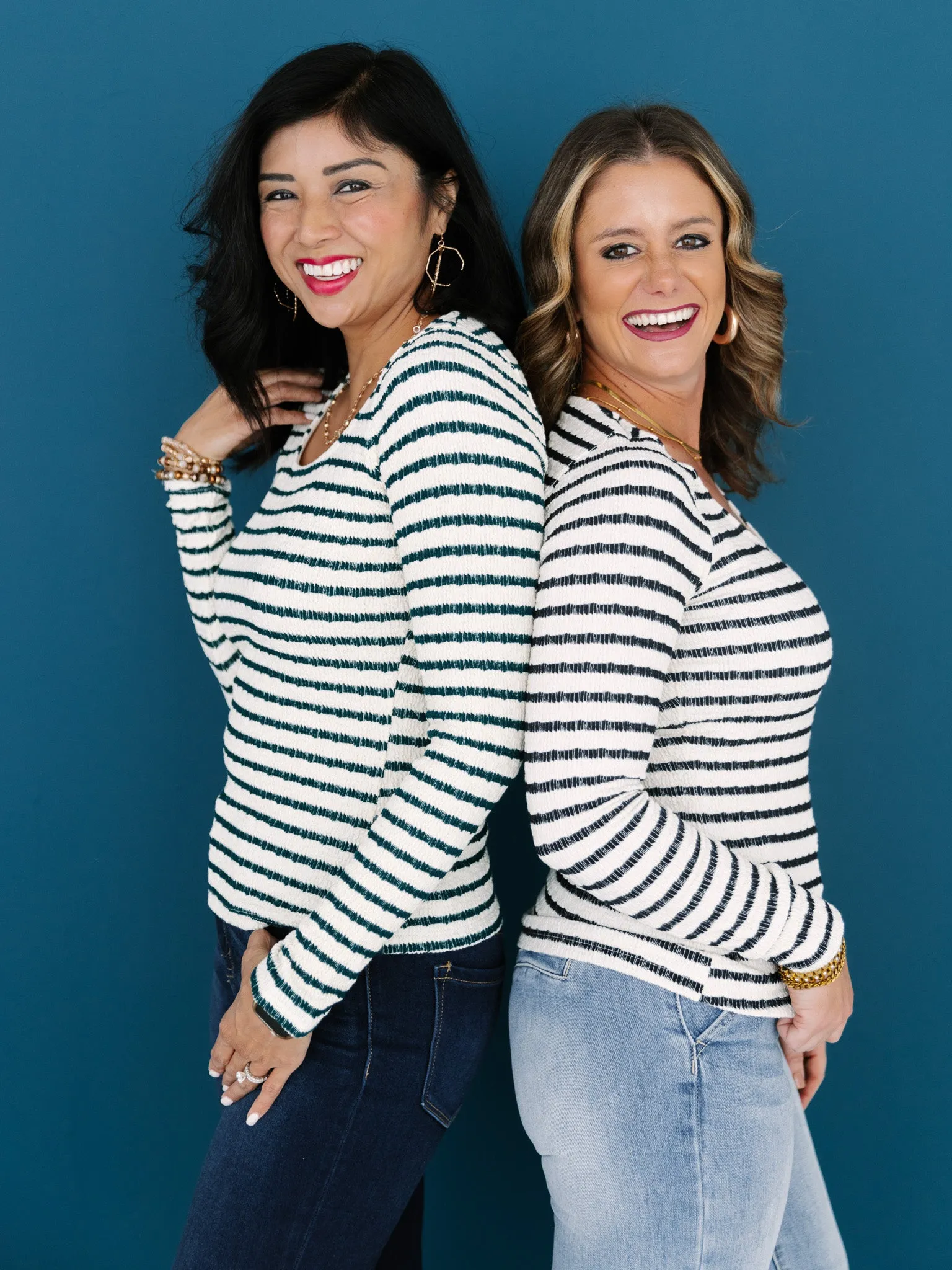 Mariner Scoop Top