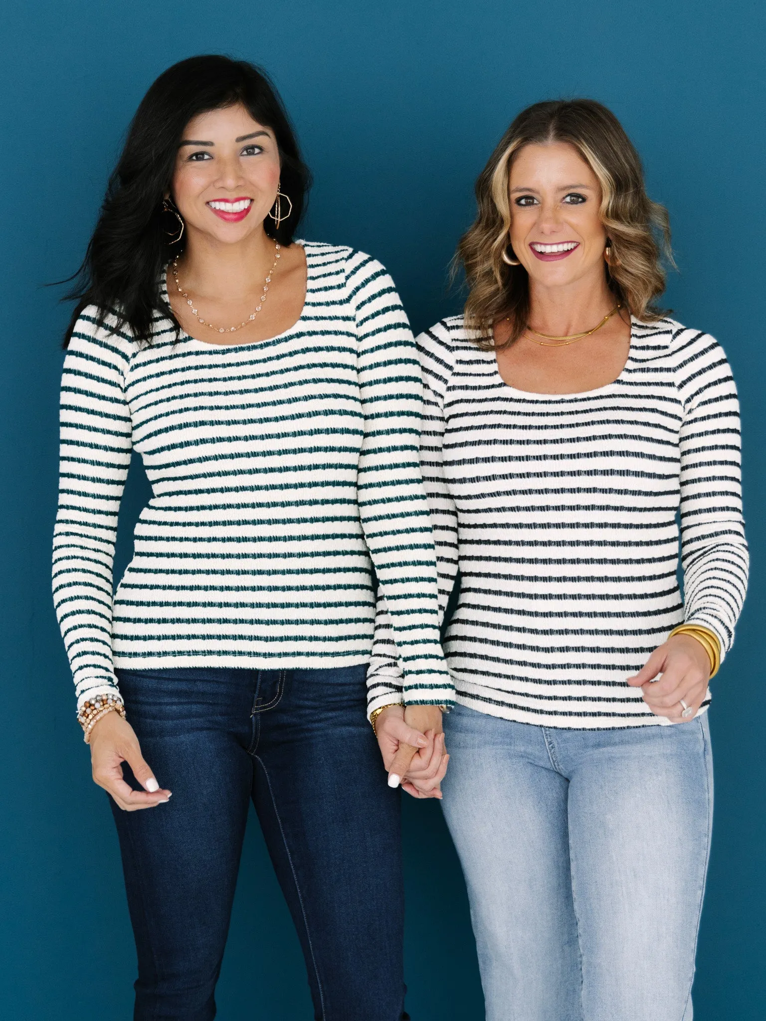 Mariner Scoop Top