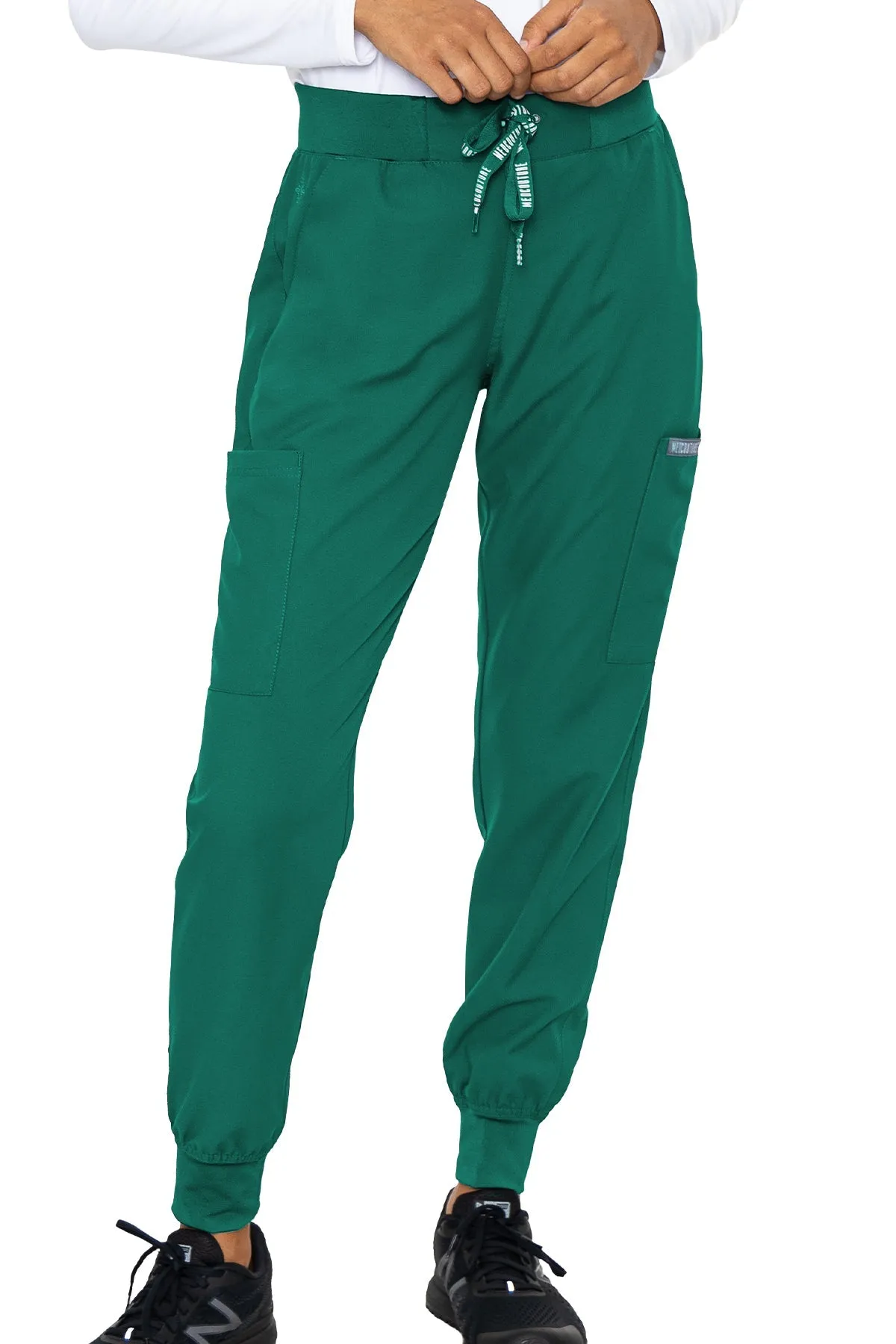 Med Couture Scrub Pants Insight Jogger Petite 2711