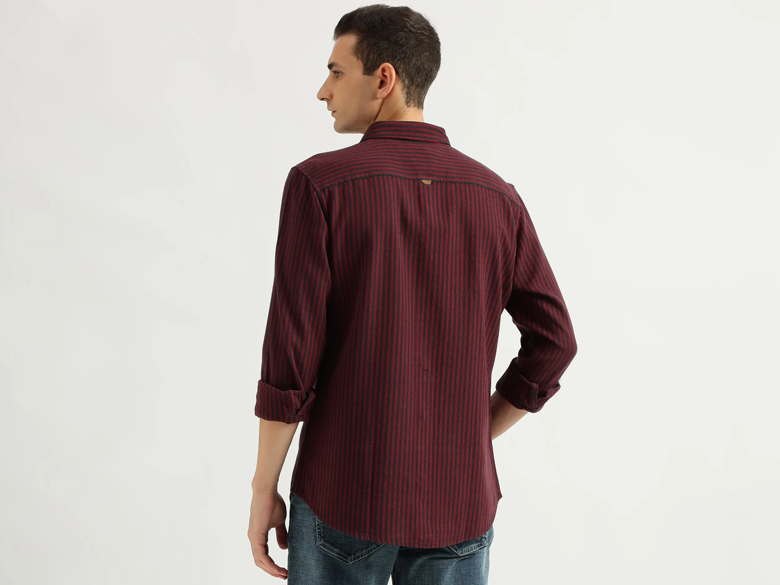 Men's Slim Fit Spread Collar Striped Shirts