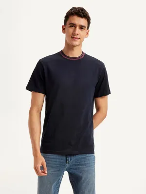Men's Solid Slim Fit T-shirt