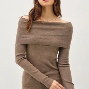 Mila Sweater Top (Brown)