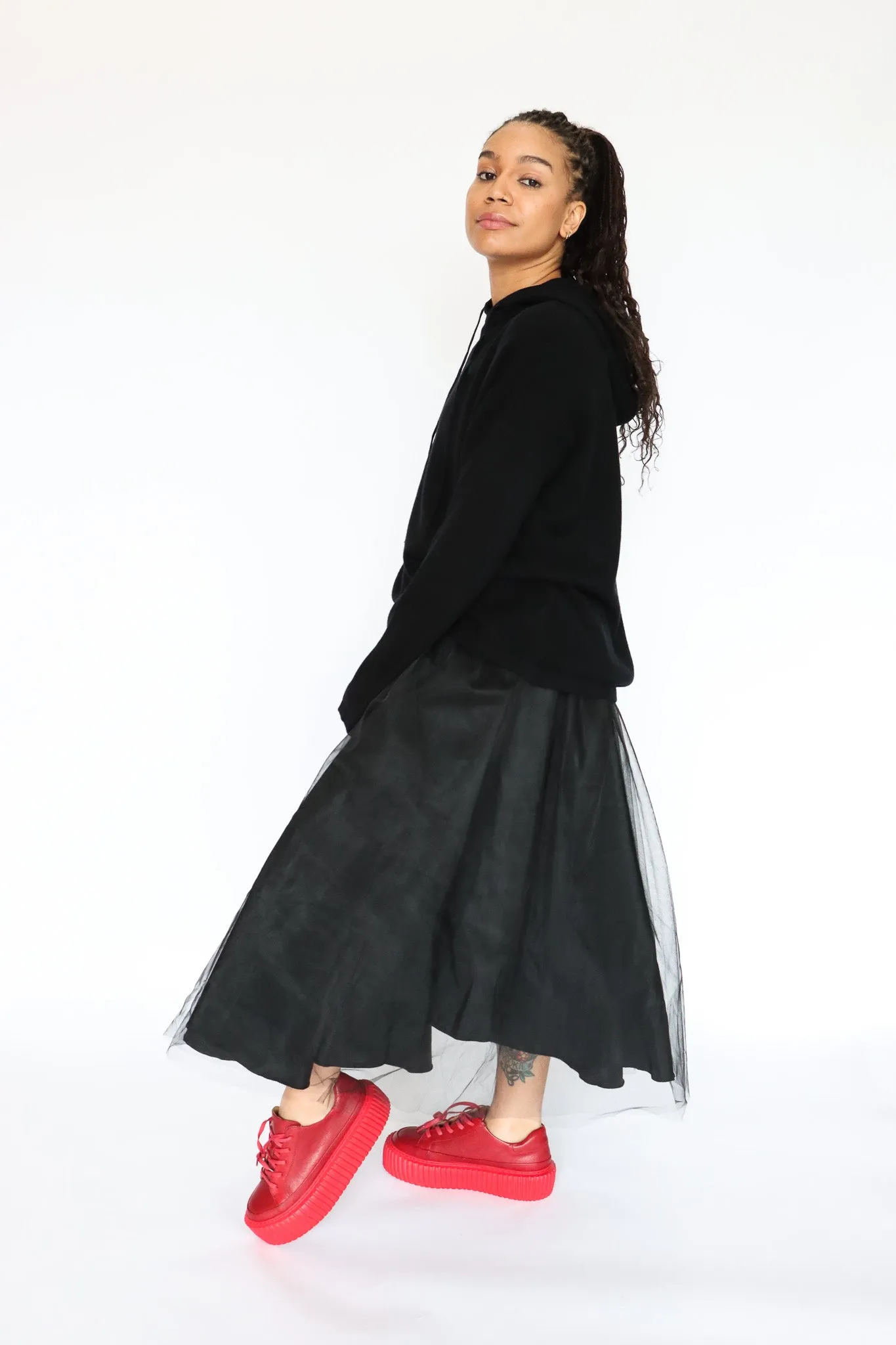 NRK Agi Sweater (2 Colors)