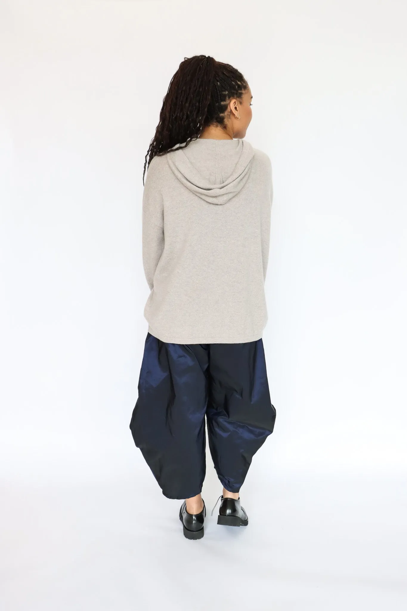 NRK Agi Sweater (2 Colors)