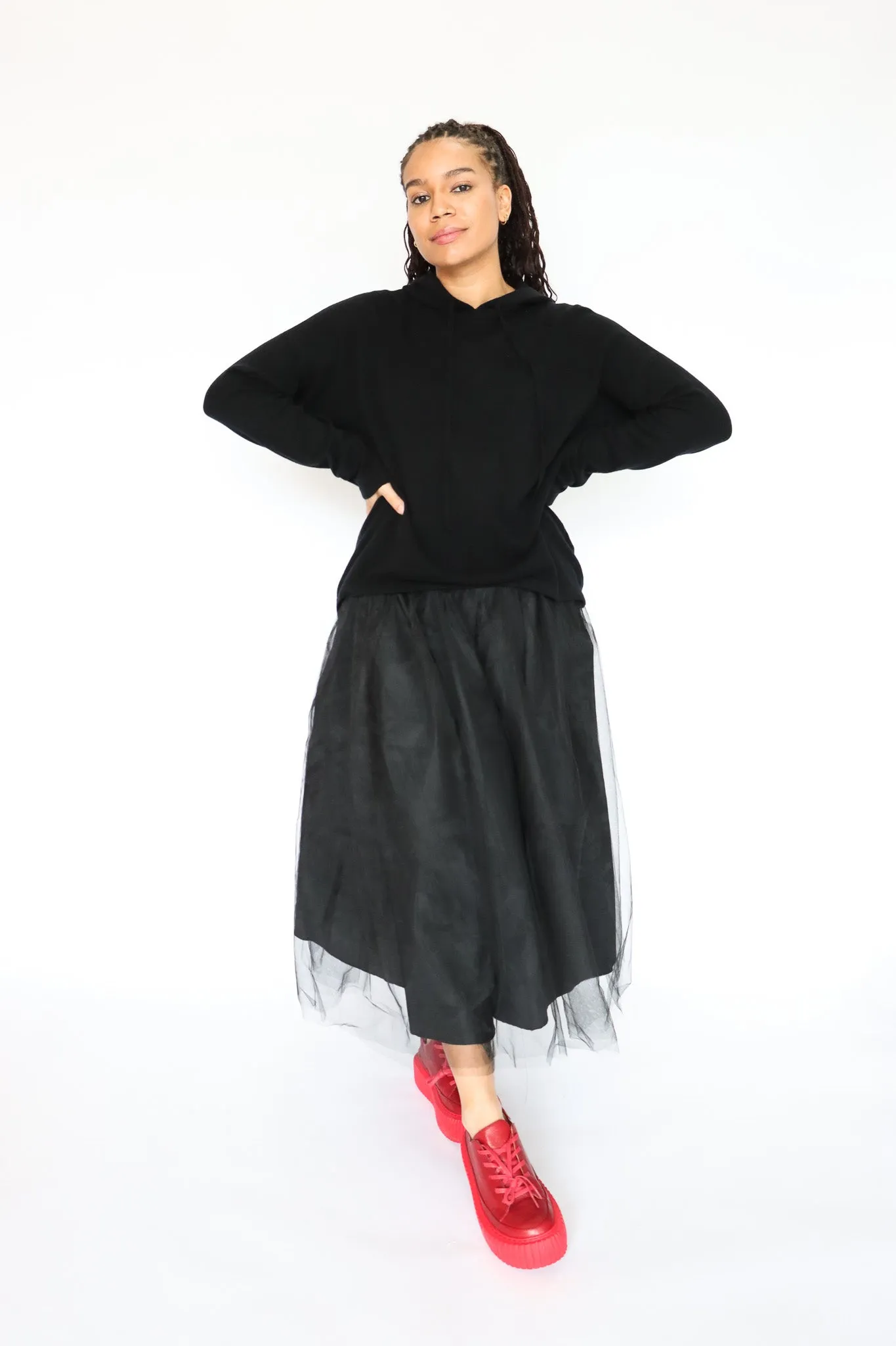 NRK Agi Sweater (2 Colors)
