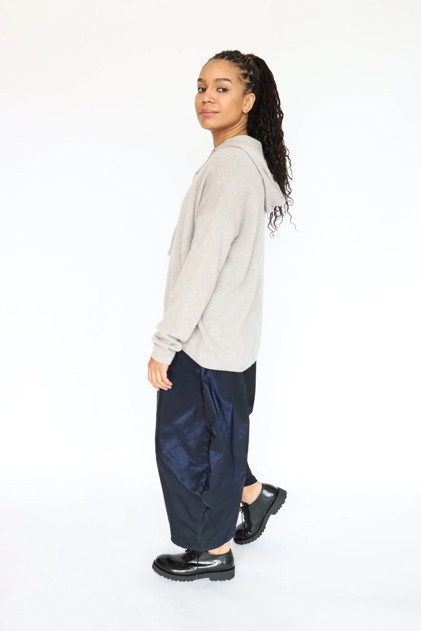 NRK Agi Sweater (2 Colors)