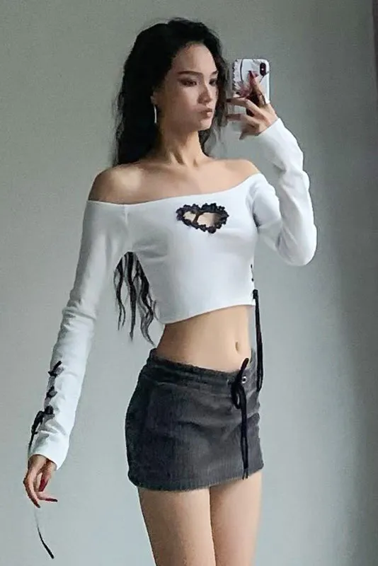 Off-the-Shoulder Sweetheart Y2K Cropped Top