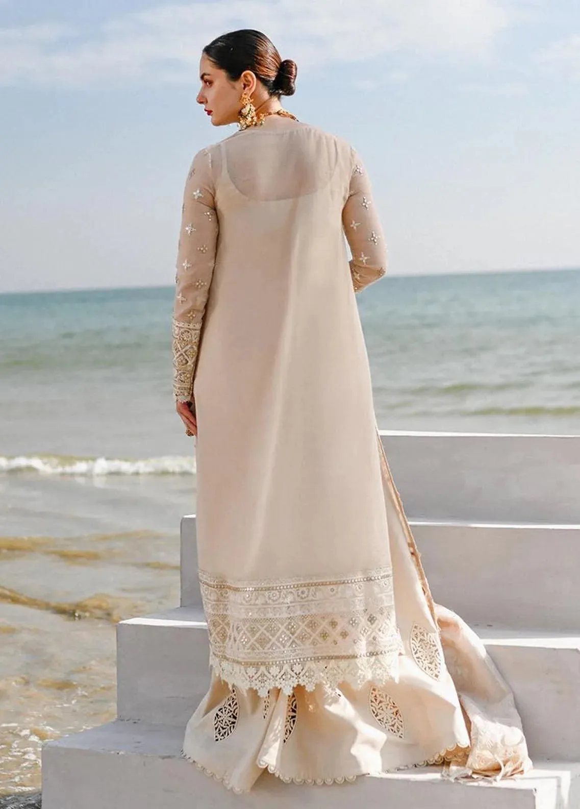 QALAMKAR | LUXURY LAWN’23 | SP-01 AIYLA