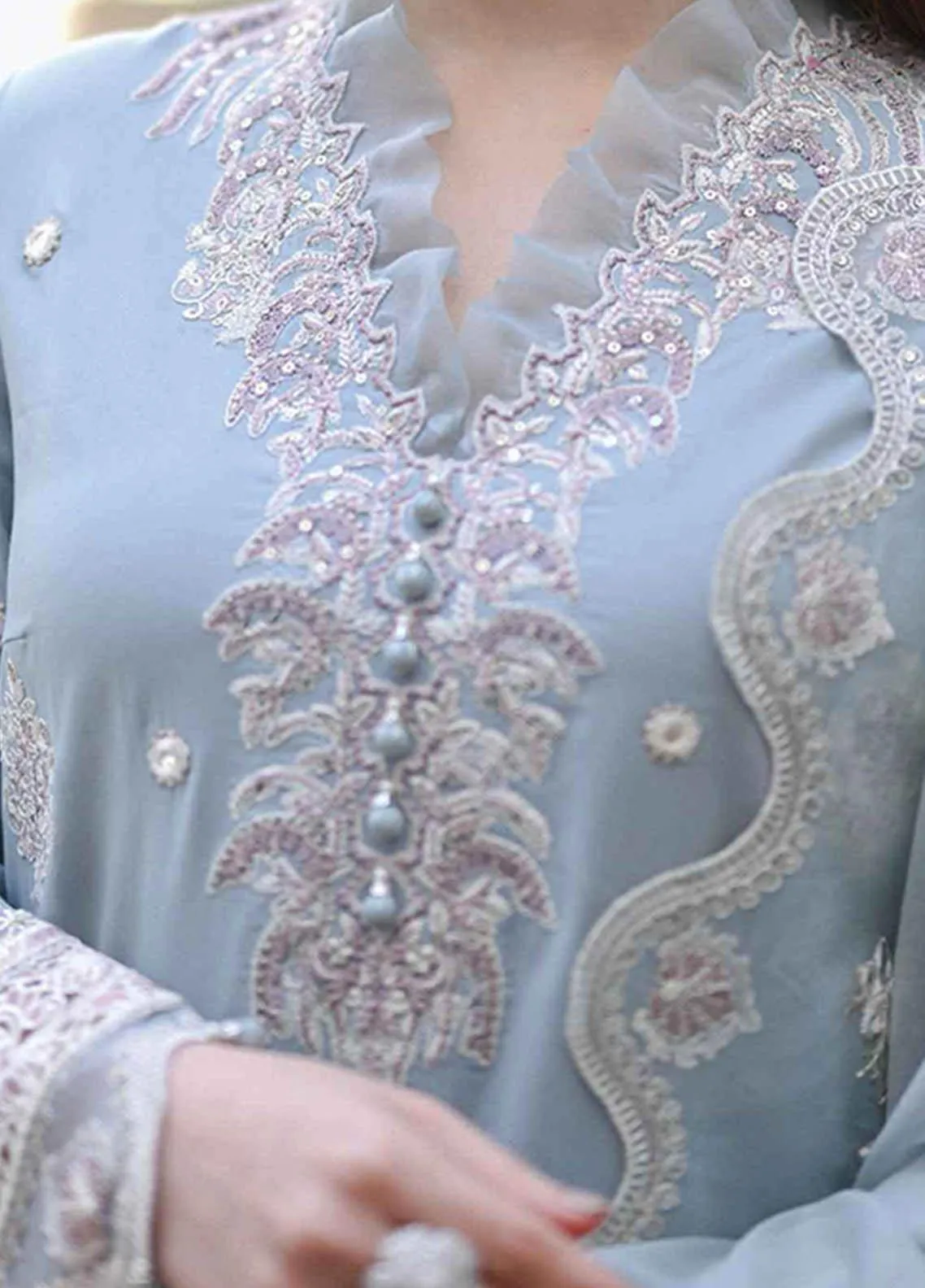QALAMKAR | LUXURY LAWN’23 | SP-04 AAIMA