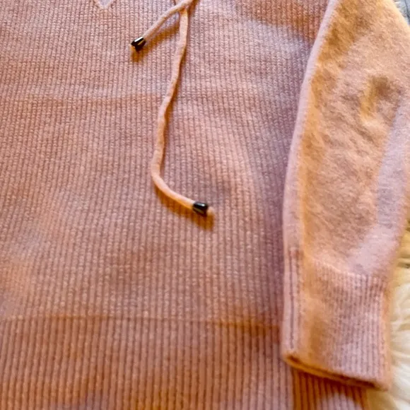 S. Christina 100% Cashmere Pink Hoodie V Sweater L/XL – Soft &amp; Cozy