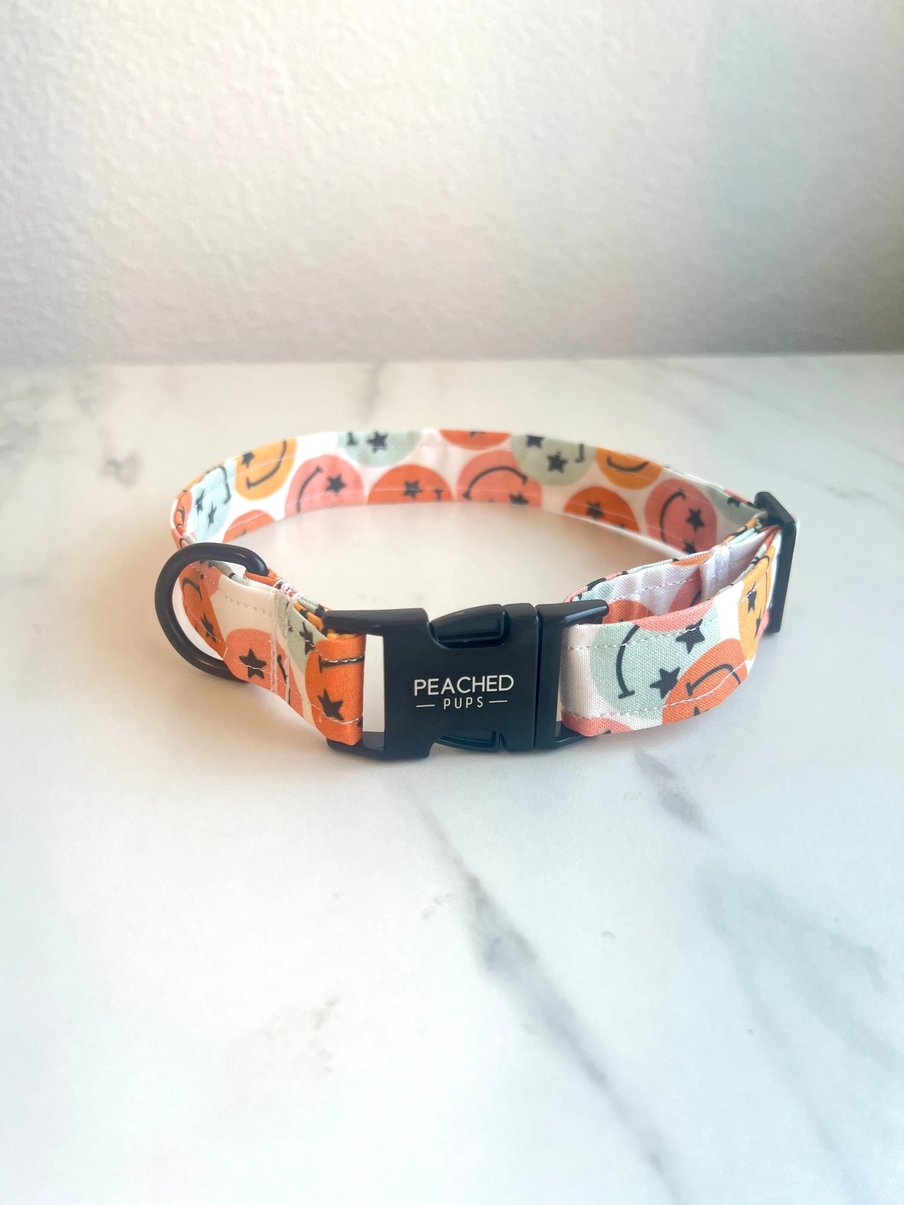 Seeing Stars Collar