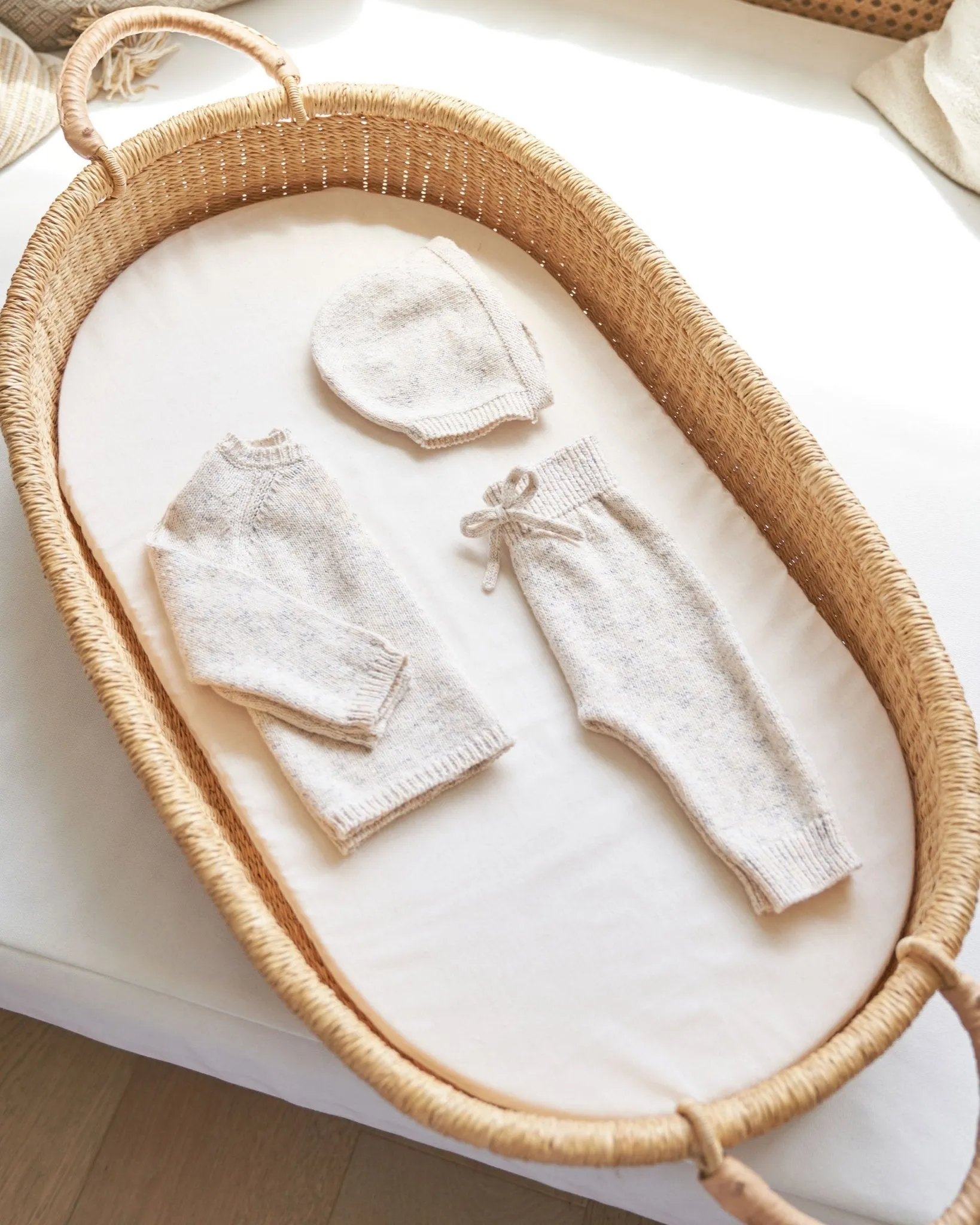 Speckled Knit Sweater || Natural