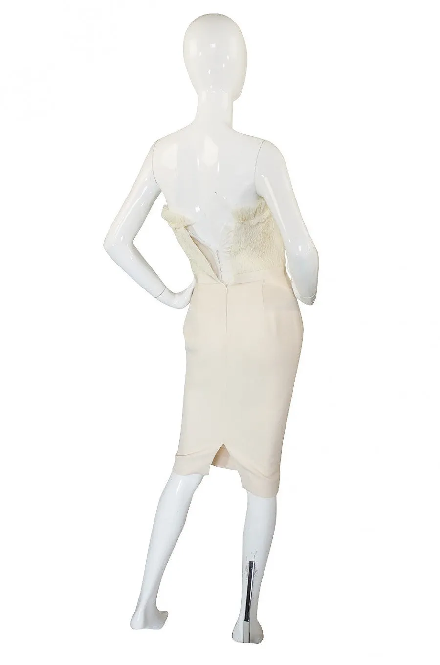 Spring 2008 Giambattista Valli Strapless Ivory Fitted Dress